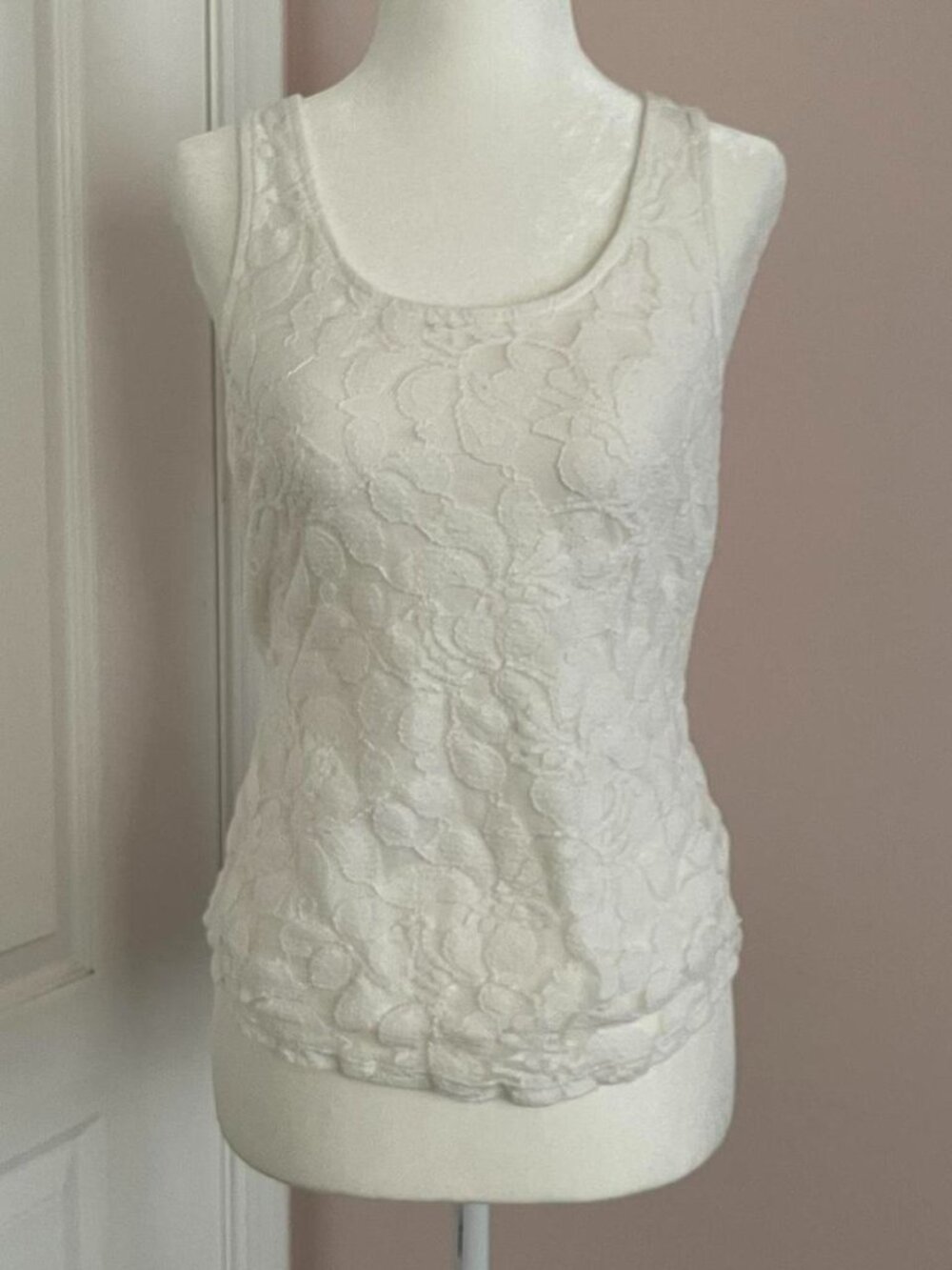 Banana Republic White Lace Cami Top